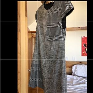 Alice & Oliver dress never worn